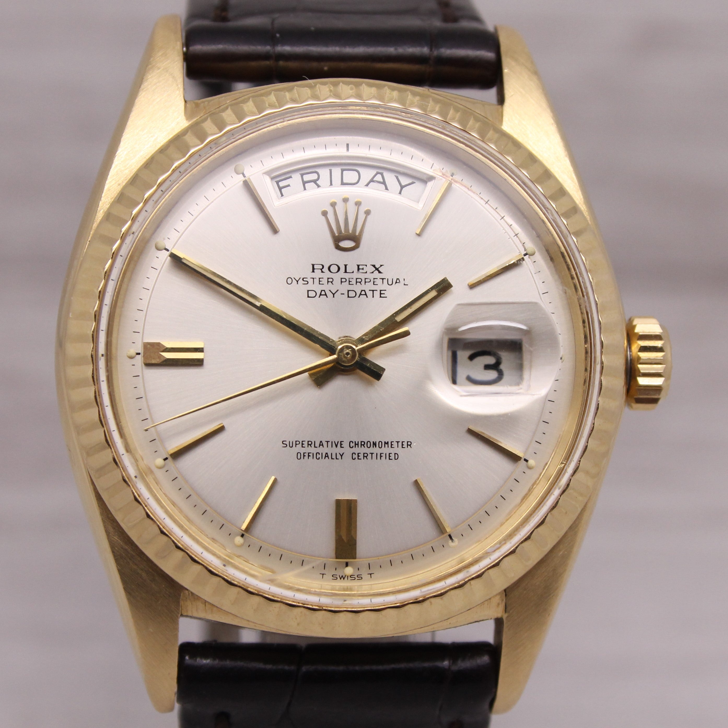 Rosy Brown Vintage 1967 Rolex Day Date 1803 Mens 18k Yellow Gold Automatic Watch President