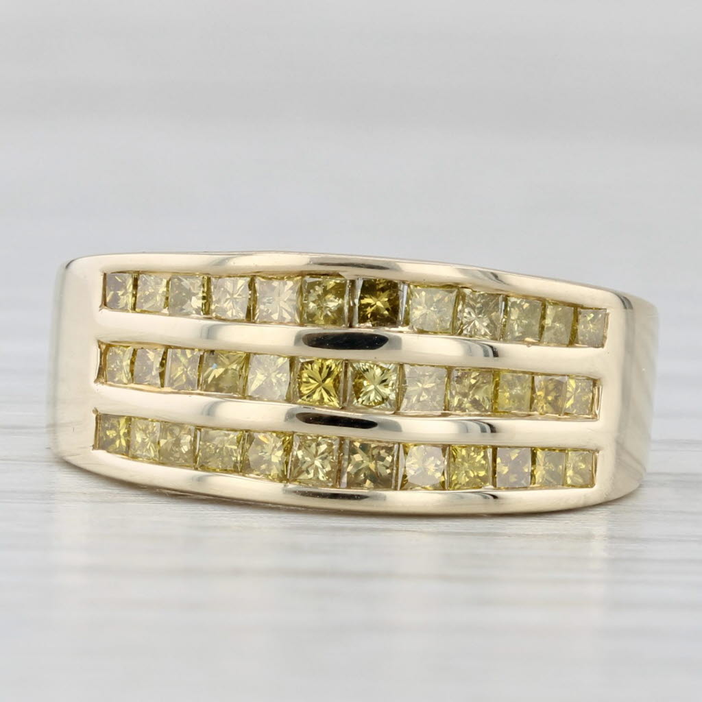 Light Gray 0.78ctw Yellow Diamond 3-Band Ring 10k Yellow Gold Size 6-6.24