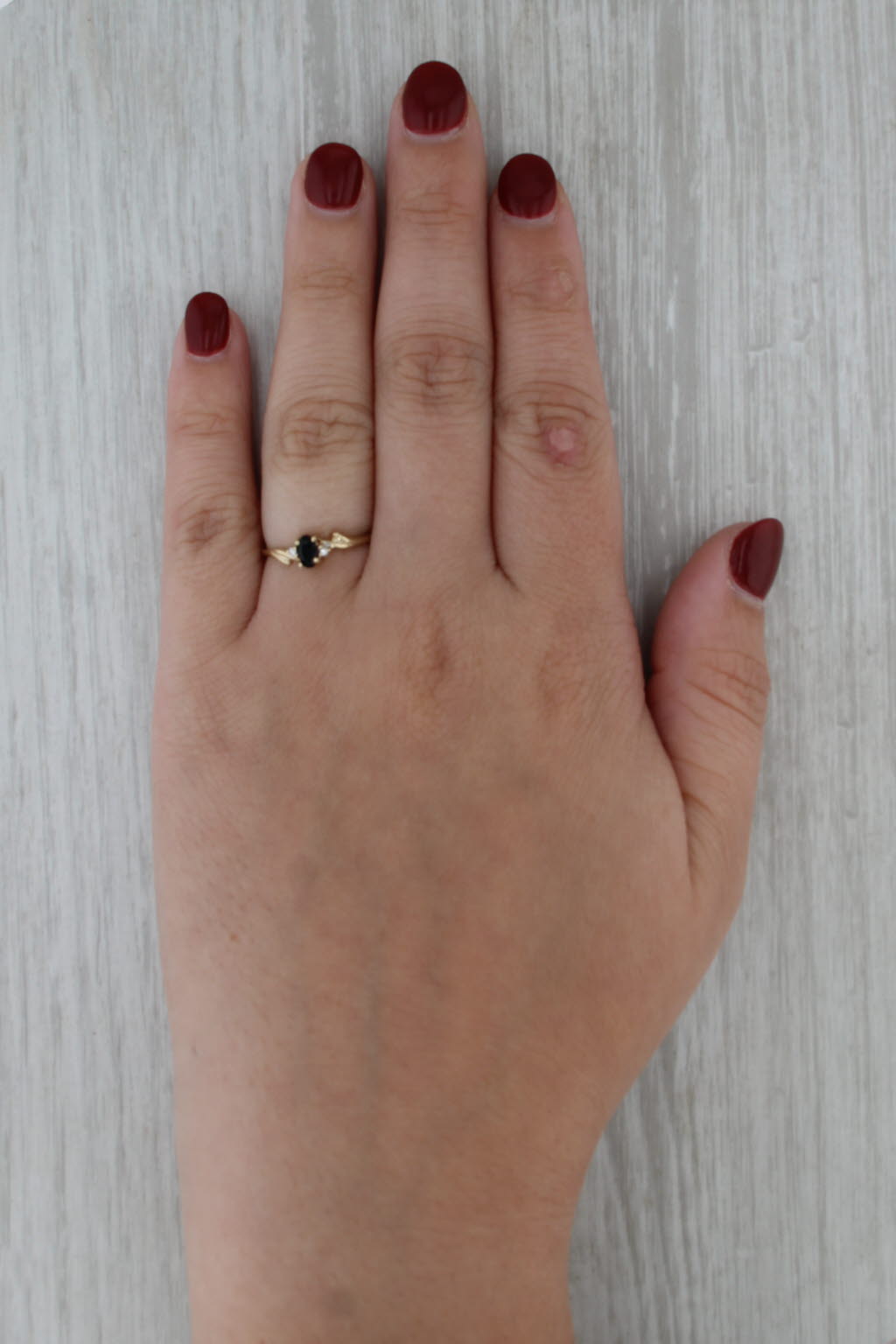 Onyx Diamond Ring 10k Yellow Gold Size 6.25