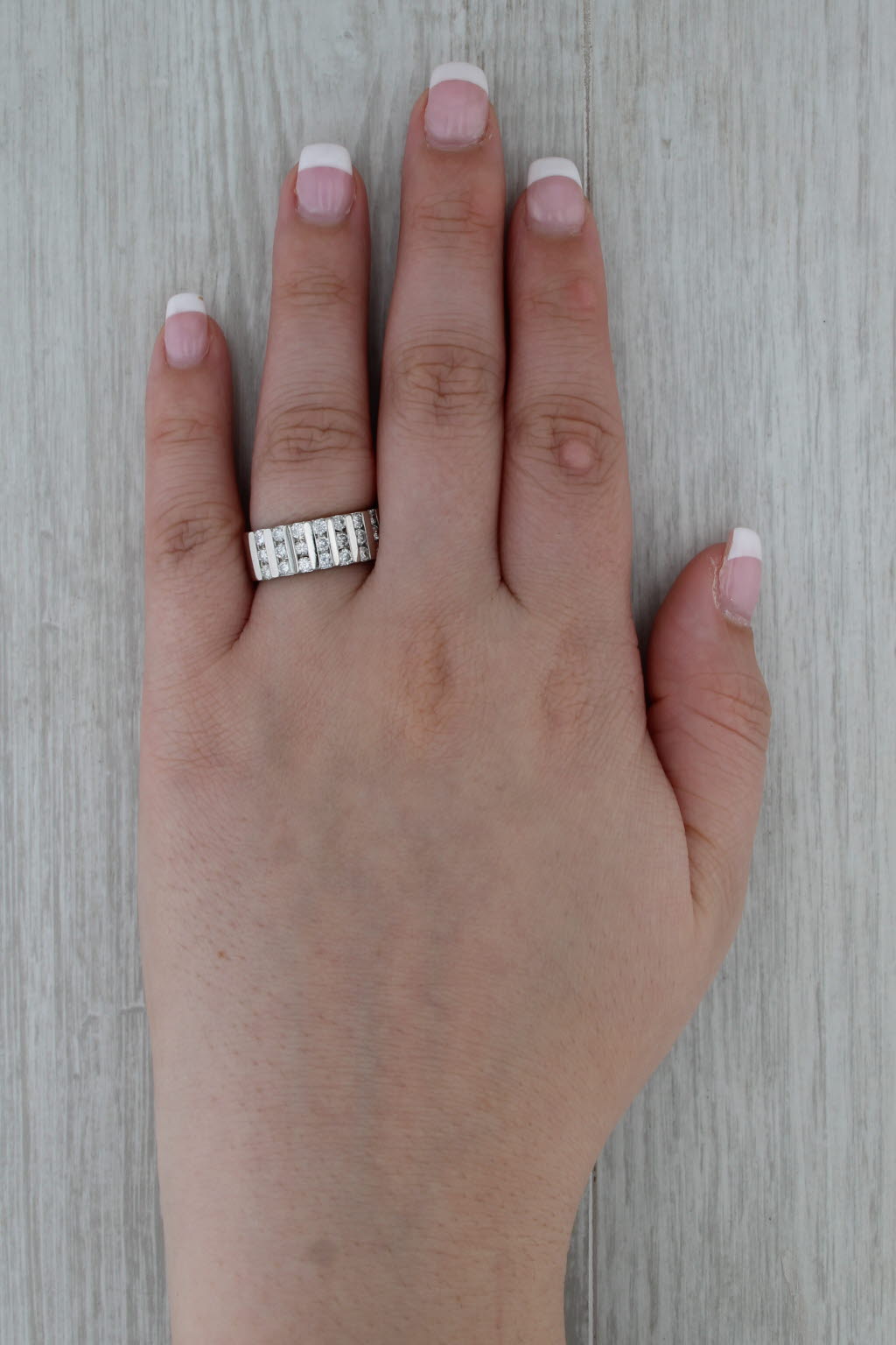 0.85ctw Diamond Ring Platinum Size 7.5 Anniversary Band Stackable