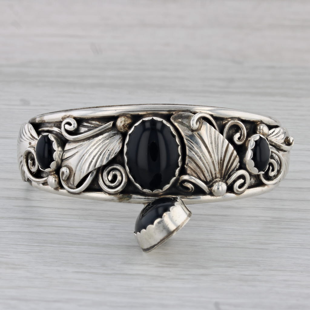 Gray Native American Onyx Cuff Bracelet Charm Sterling Silver 6.25" Herbert Tsosie