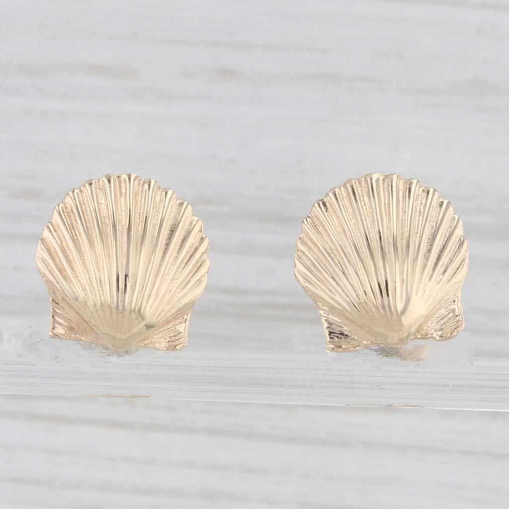 Light Gray Seashell Stud Earrings 14k Yellow Gold Nautical Jewelry