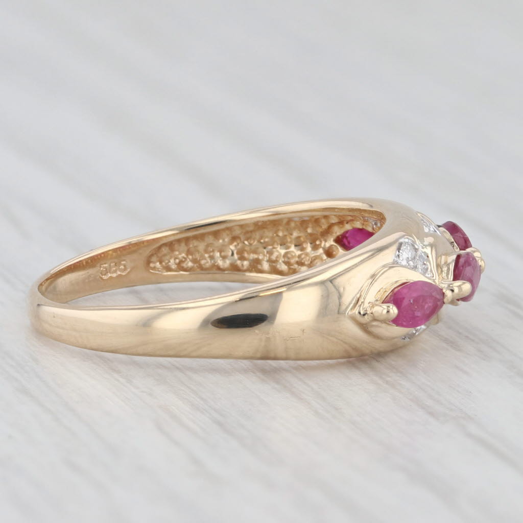 Light Gray 0.53ctw Ruby 3-Stone Diamond Ring 14k Yellow Gold Size 7.5