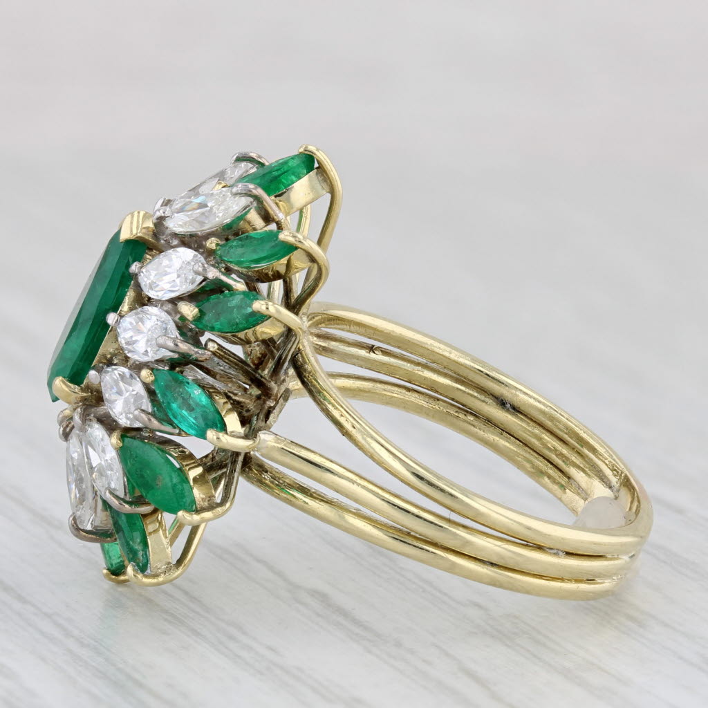 Light Gray 2.64ctw Emerald Diamond Cluster Ring 18k Yellow Gold Size 7 Cocktail