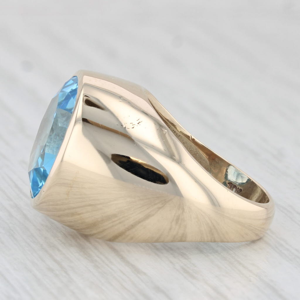 Light Gray 12.15ct Round Blue Topaz Solitaire Ring 10k Yellow Gold Size 6.25