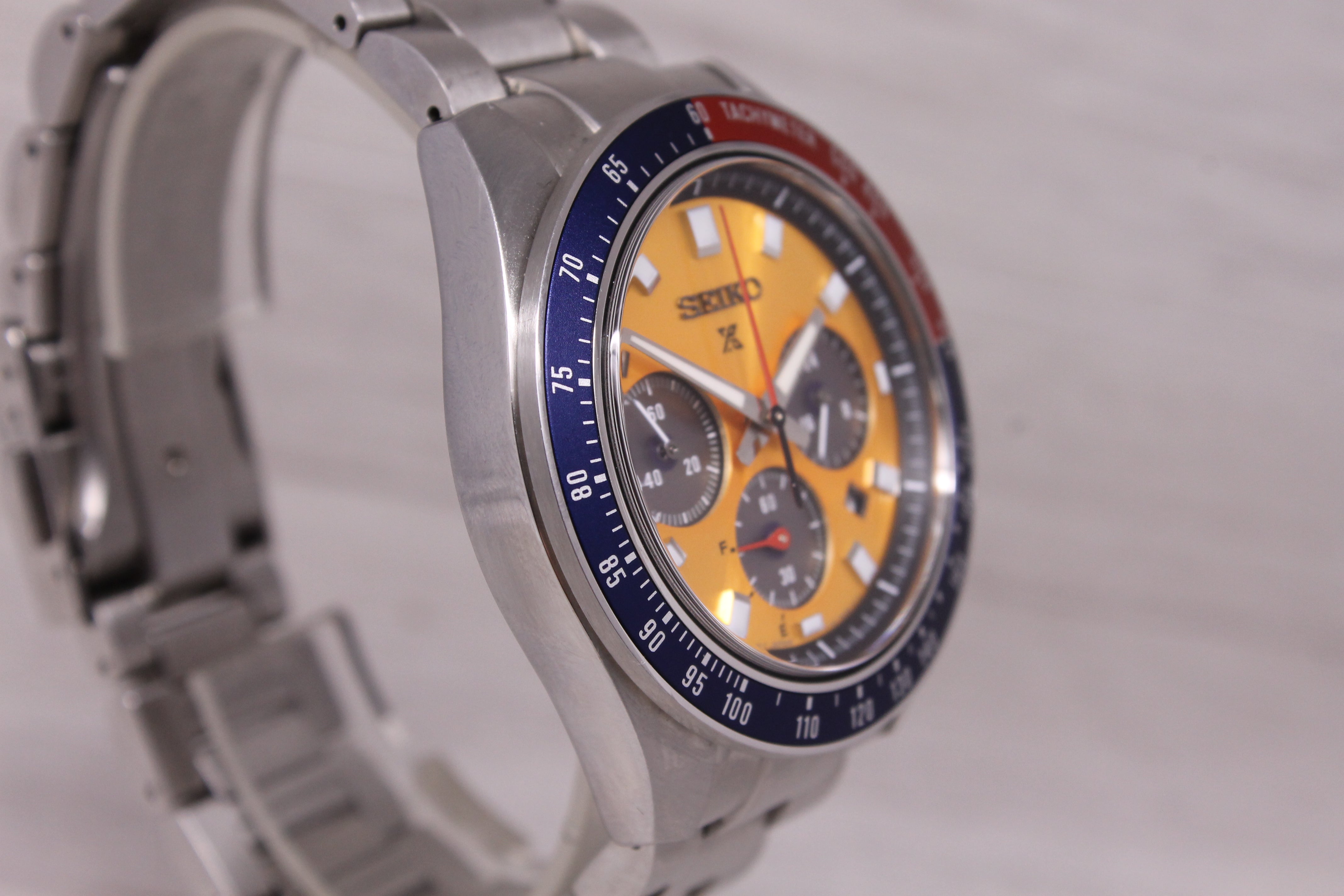 Seiko Prospex Speedtimer Solar Chronograph Watch 41.4mm Steel Date SSC947