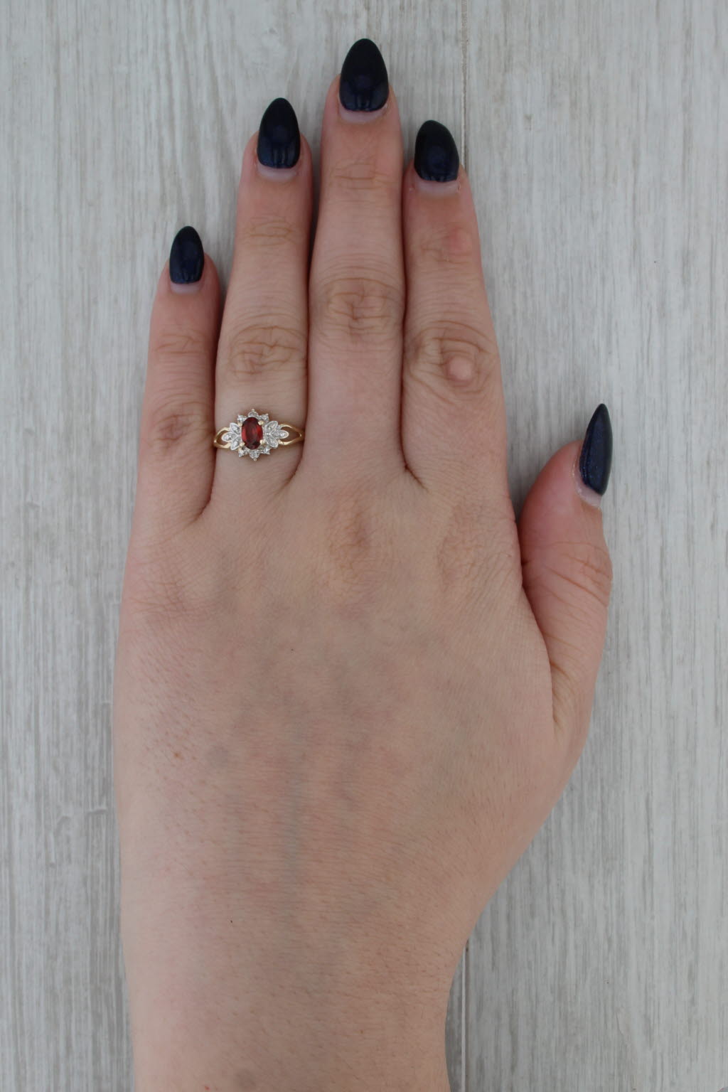 0.50ct Oval Garnet Diamond Flower Ring 10k Yellow Gold Size 6.75