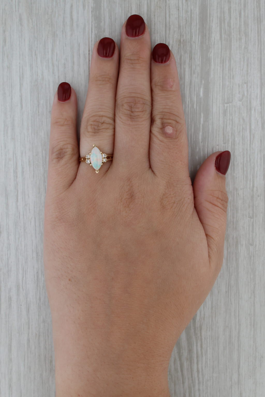 Opal Cabochon 0.10ctw Diamond Ring 14k Yellow Gold Size 7