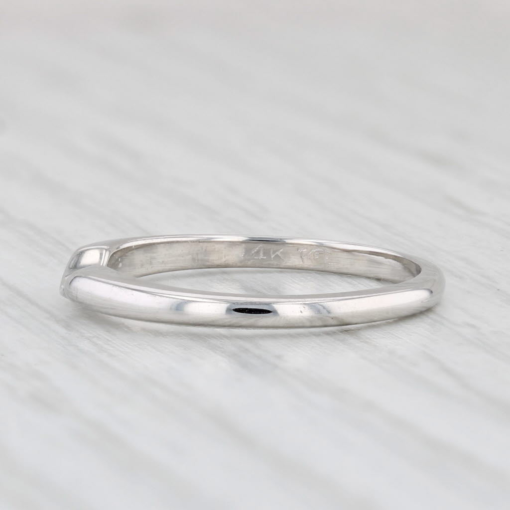 Light Gray Wedding Band Guard 14k White Gold Size 5.75 Stackable Ring