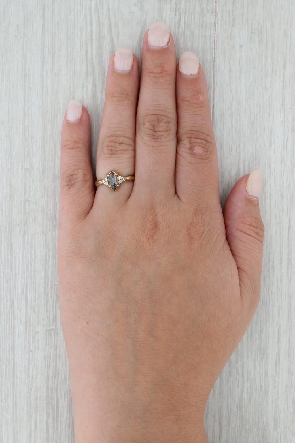 Custom Made Salt & Pepper Diamond Ring 14k Yellow Gold Size 6.5 Woodgrain Band
