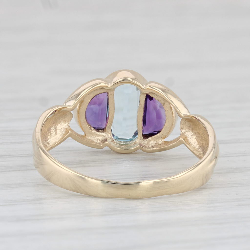 Light Gray 1.14ctw Blue Topaz Amethyst Ring 14k Yellow Gold Size 7.5 3-Stone