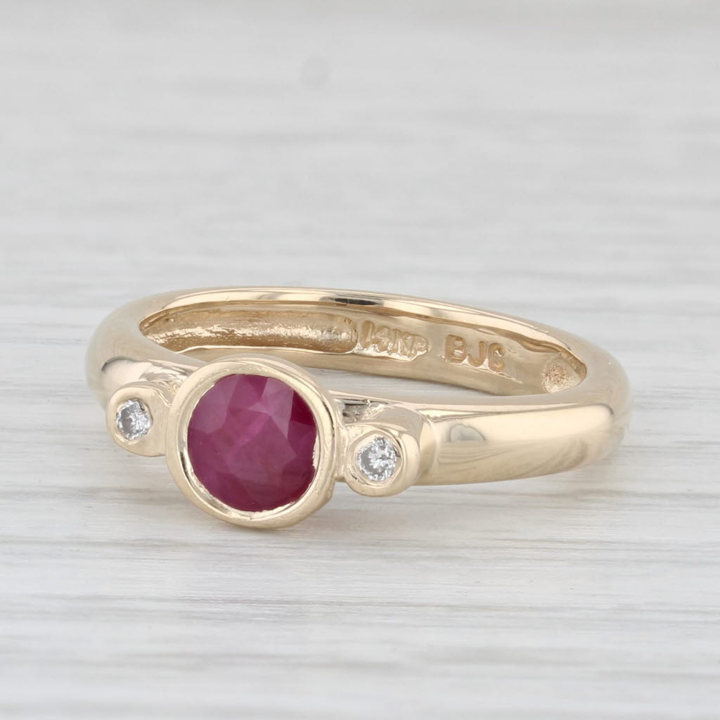 Light Gray 0.68ctw Round Ruby Diamond Ring 14k Yellow Gold Size 4.75