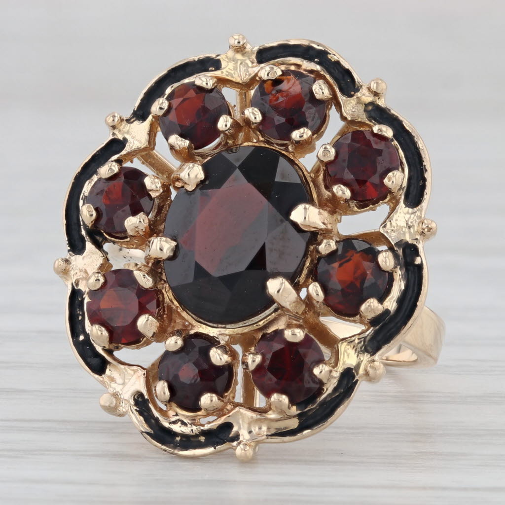 Light Gray Vintage 5.05ctw Garnet Cocktail Ring 10k Yellow Gold Size 6.75