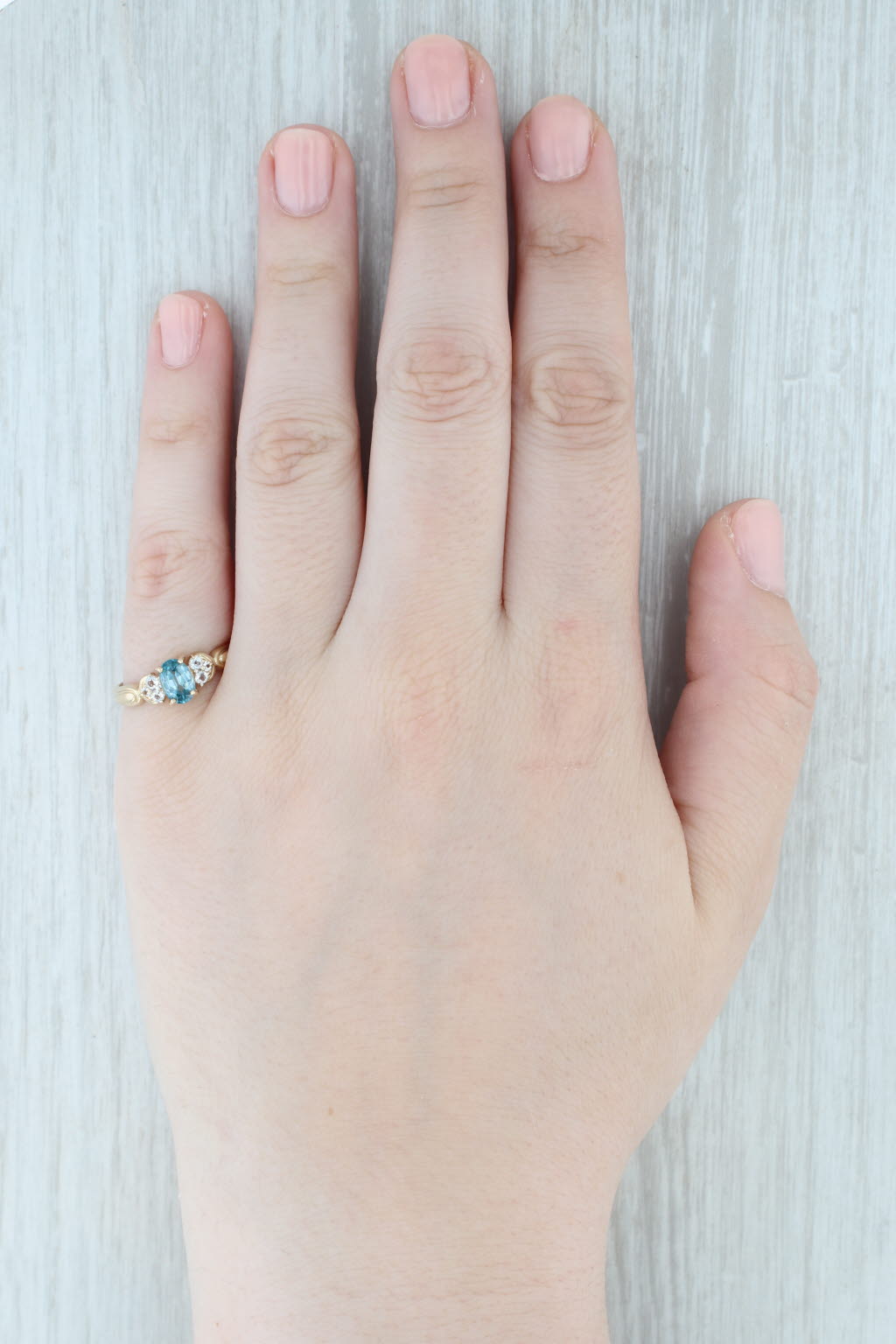 Light Gray 1.34ctw Blue Zircon White Topaz Ring 14k Yellow Gold Size 8.25