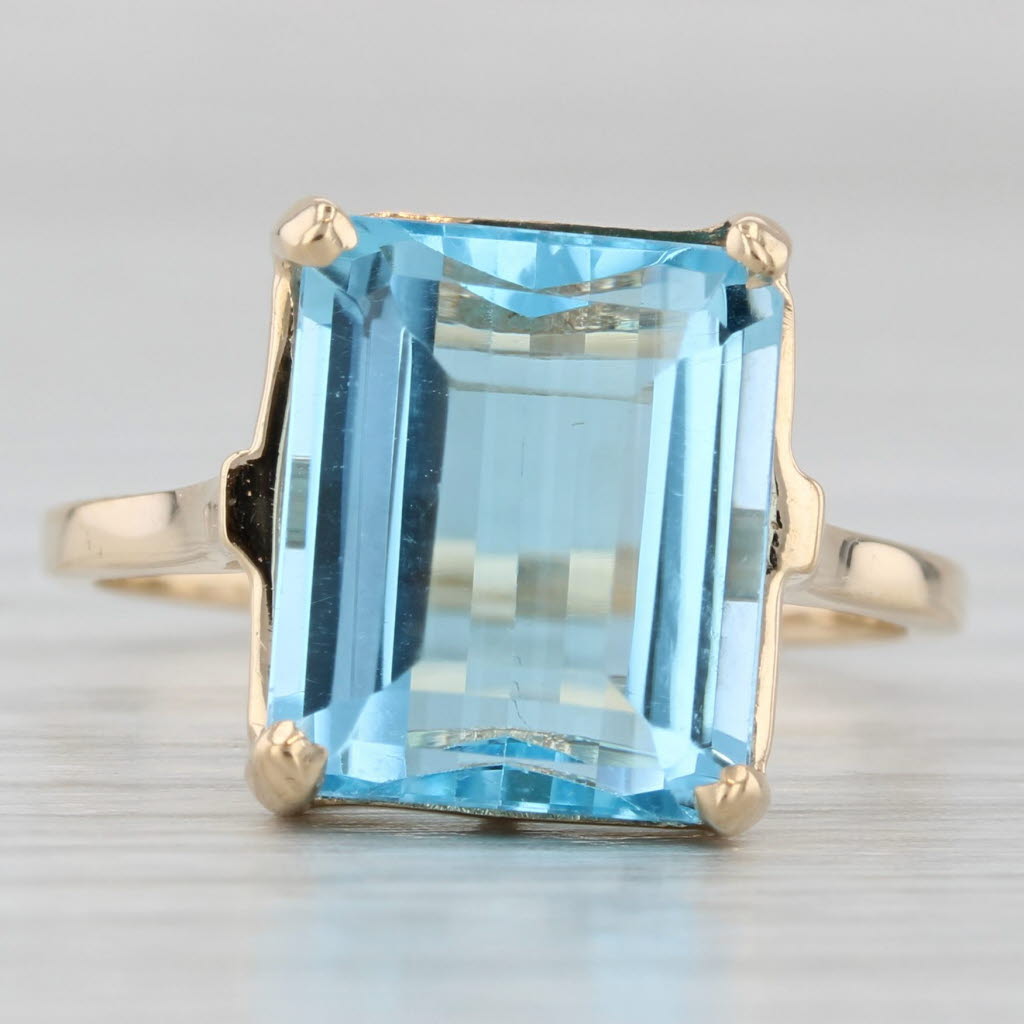 Light Gray 8ct Blue Topaz Solitaire Ring 14k Yellow Gold Size 8