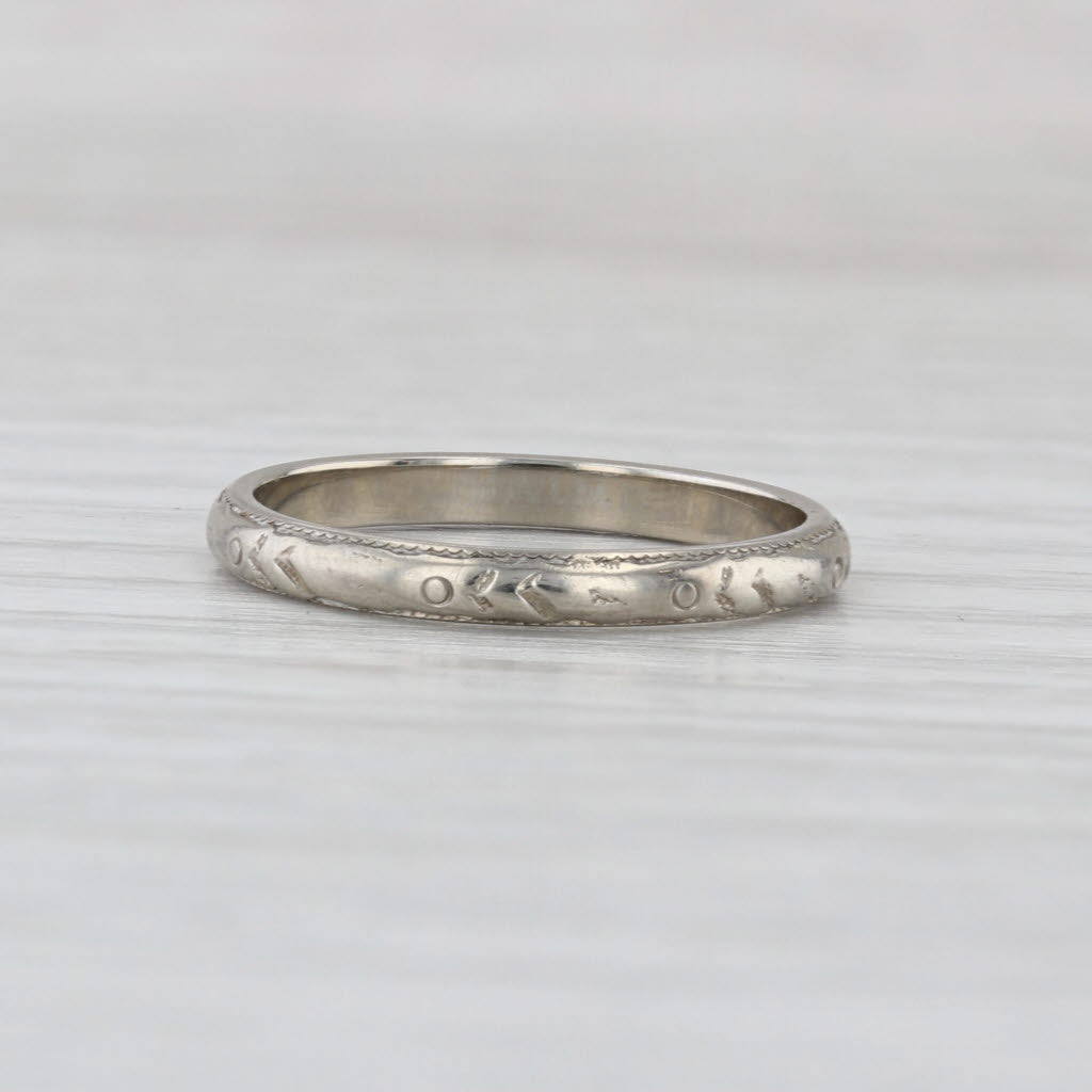 Floral Engraved Wedding Ring 18k White Gold Woods Art Deco Size 5.5 Band