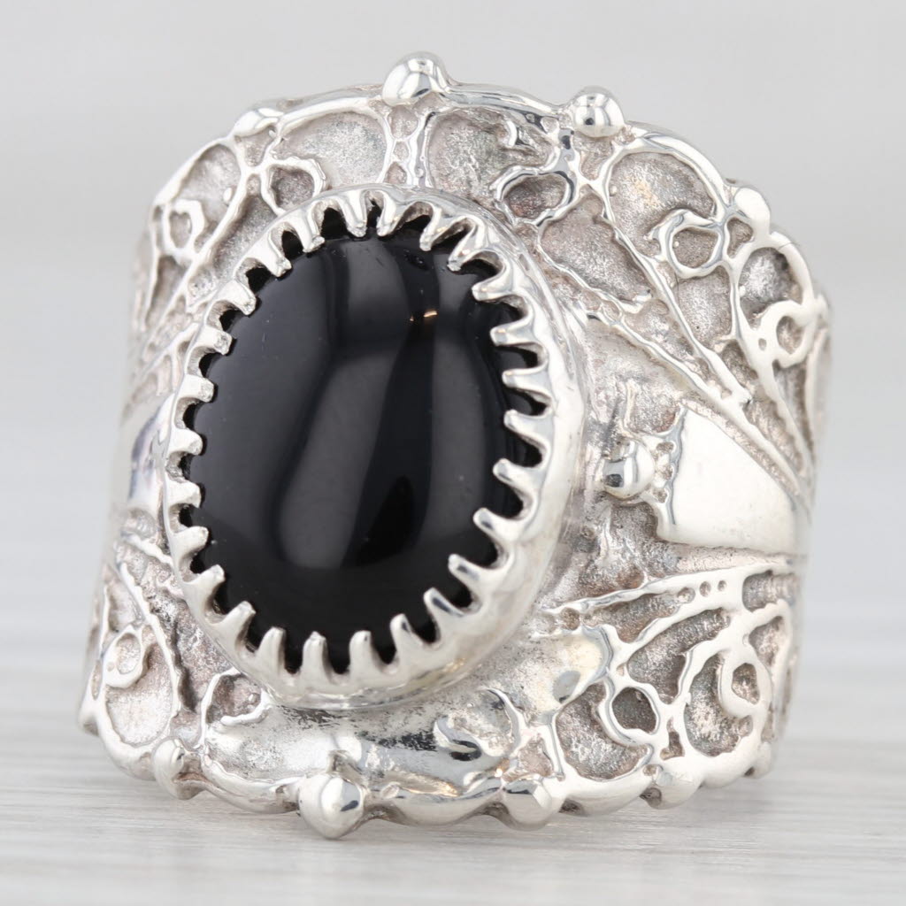 Light Gray Onyx Oval Cabochon Solitaire Statement Ring Sterling Silver Size 6 Ornate