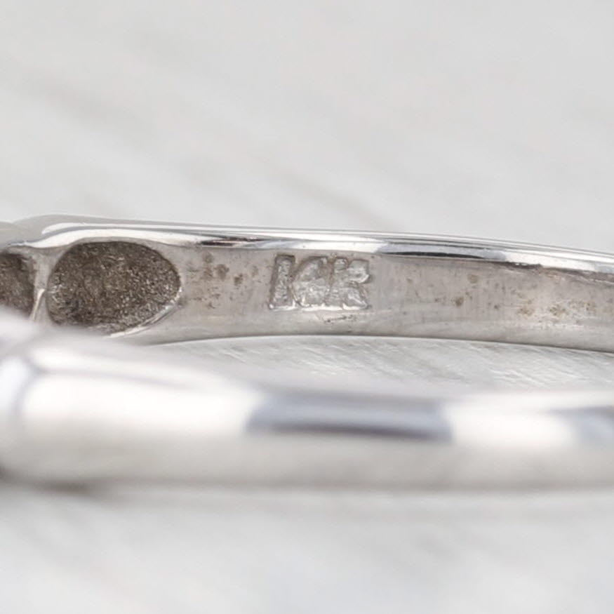 Light Gray Vintage 0.15ctw Diamond Wedding Band 14k White Gold Stackable Size 8.5 Ring