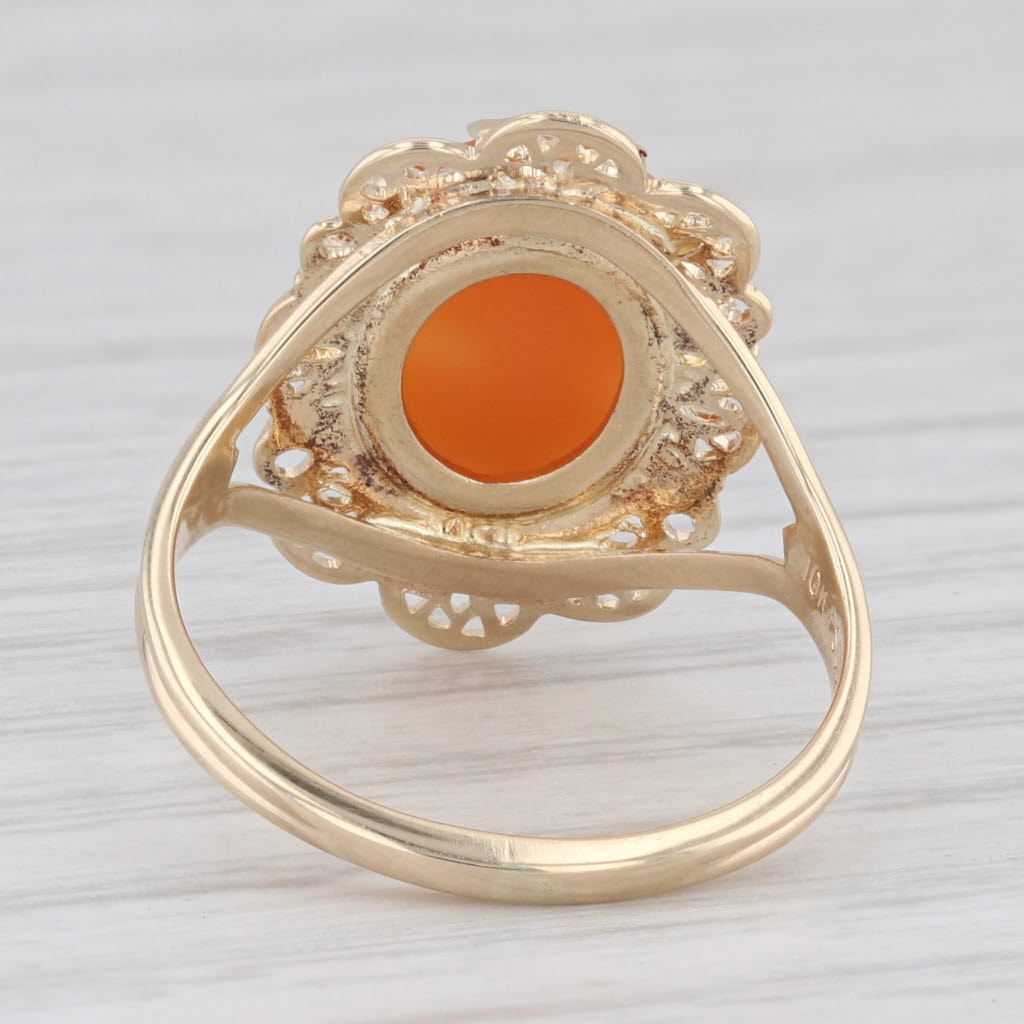 Light Gray Vintage Carved Shell Cameo Ring 10k Yellow Gold Filigree Size 7 Figural