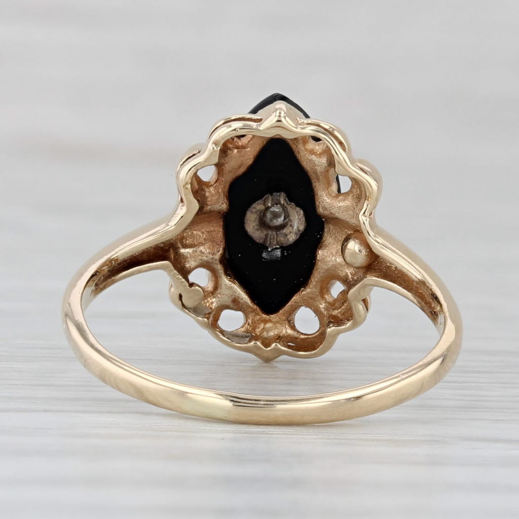 Light Gray Onyx Diamond Star Signet Ring 10k Yellow Gold Size 5.25 Vintage