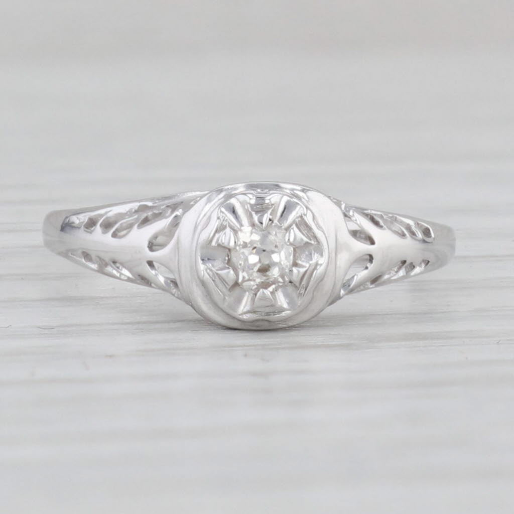 Light Gray Vintage 0.24ct Round Diamond Solitaire Engagement Ring 14k White Gold Size 5.5