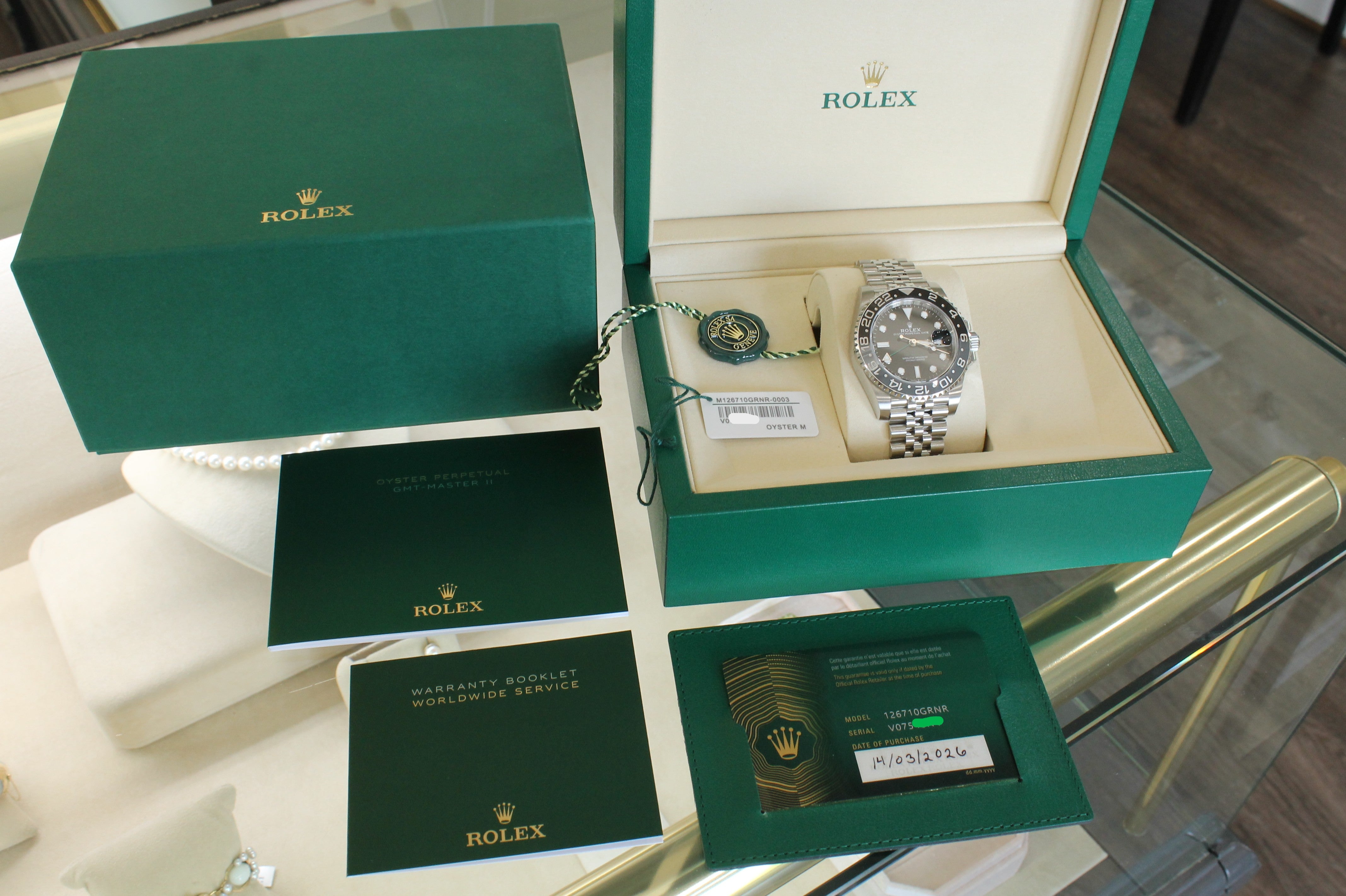 2026 Rolex GMT Master II Bruce Wayne Mens Watch Box Card Complete 126710GRNR