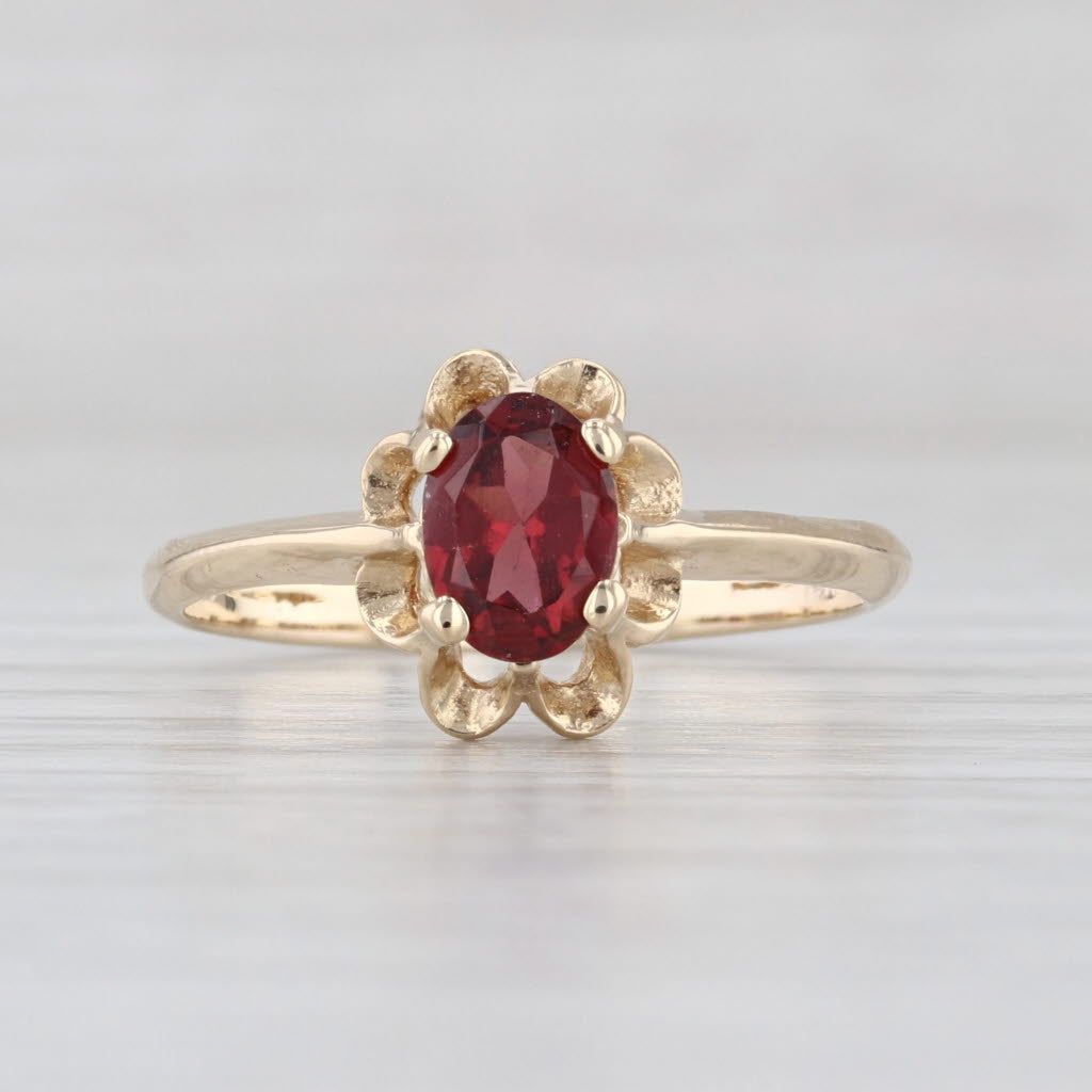 Vintage 0.88ct Oval Garnet Solitaire Ring 14k Yellow Gold Size 8.5
