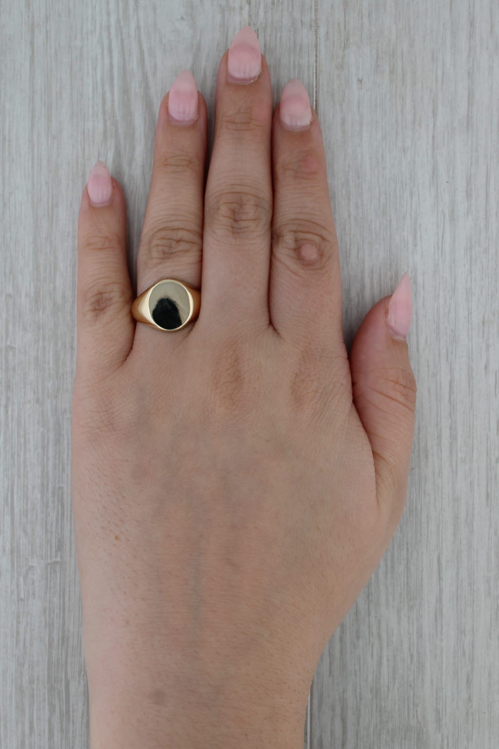 Engravable Signet Ring 14k Yellow Gold Size 7.75