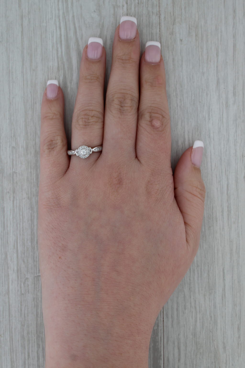 0.28ctw Round Diamond Halo Engagement Ring 950 Palladium Size 7.25