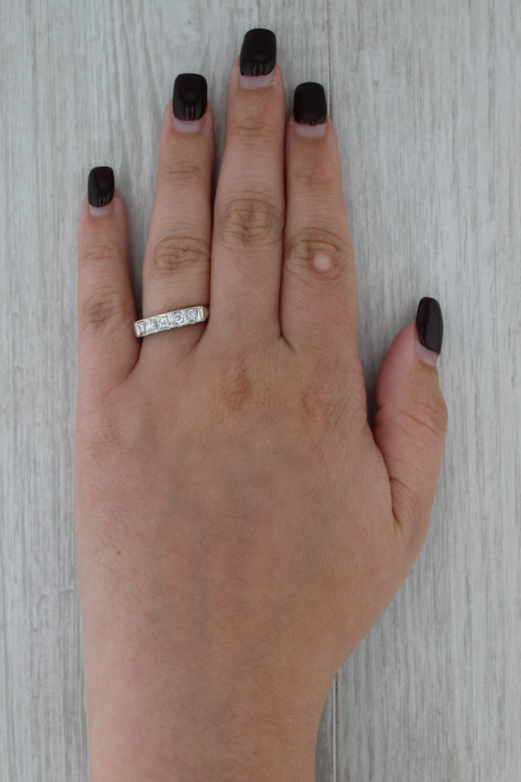Vintage 0.21ctw Diamond Wedding Band 14k White Gold 5-Stone Size 8.25