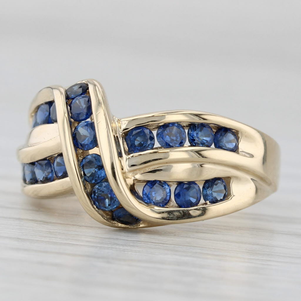 Light Gray 1ctw Blue Sapphire Knot Ring 14k Yellow Gold Size 5