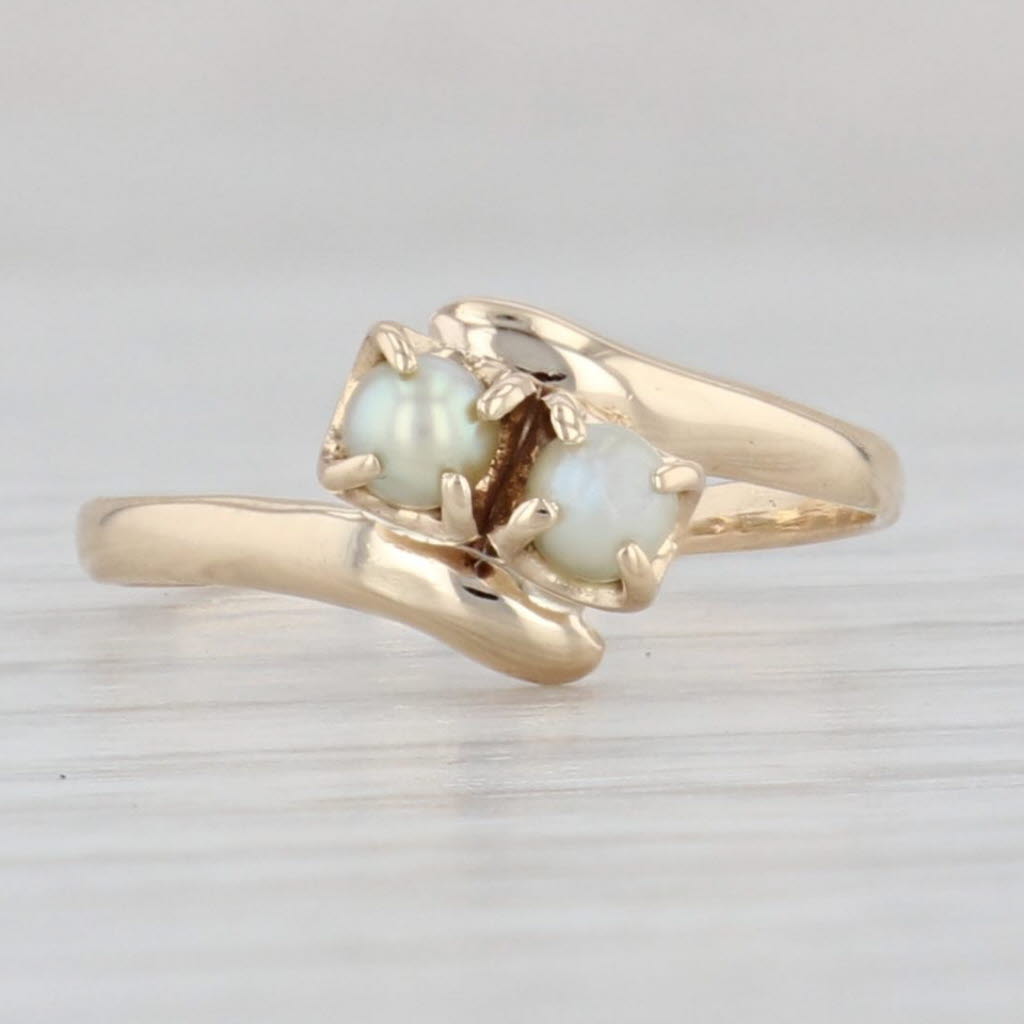 Light Gray Vintage Cultured Pearl Bypass Ring 12k Yellow Gold Small Size 3.5