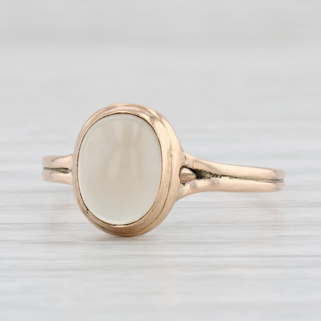 Light Gray Vintage Moonstone Oval Cabochon Solitaire Ring 9k Yellow Gold Size 6.5