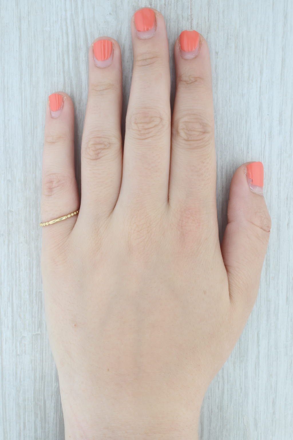 Gray Bead Pattern Band Ring 18k Yellow Gold Size 8 Stackable