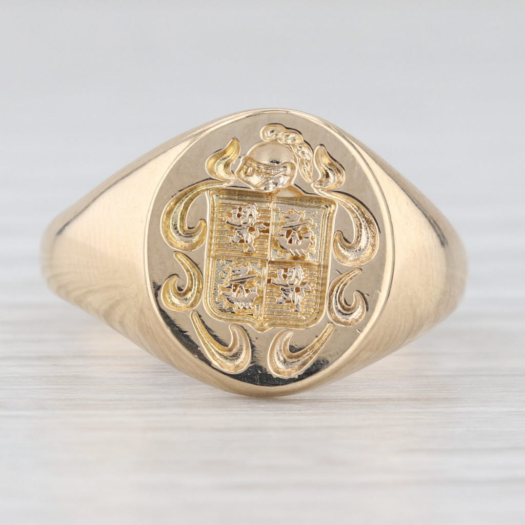 Light Gray Family Crest Coat of Arms Signet Ring 14k Yellow Gold Size 7.25