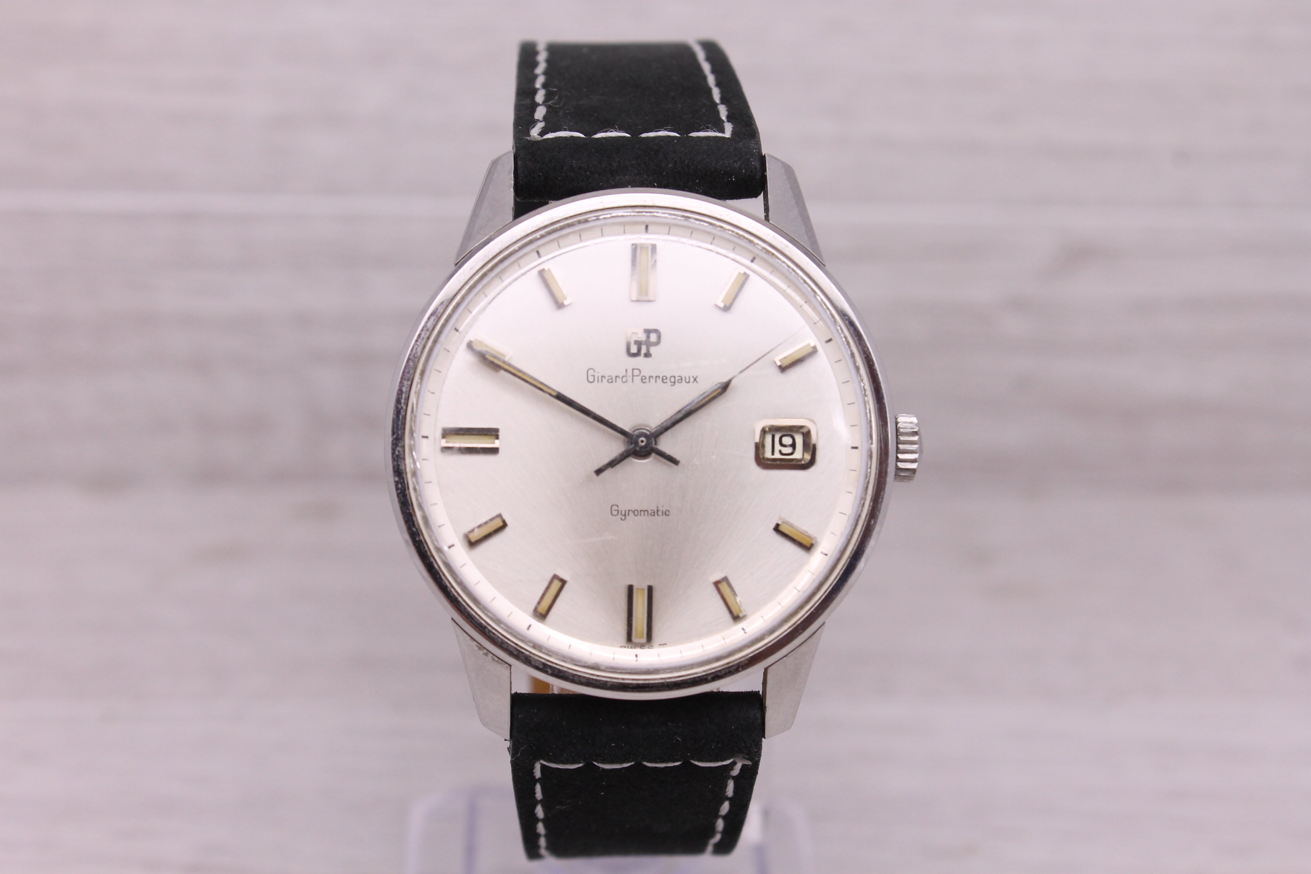 Gray Vintage 1960's Girard Perregaux Gyromatic Mens 36mm Steel Automatic Watch