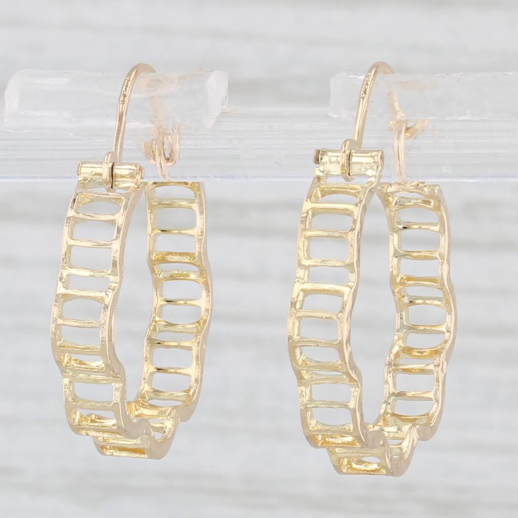 Light Gray Scalloped Hoop Earrings 14k Yellow Gold Pierced Round Hoops