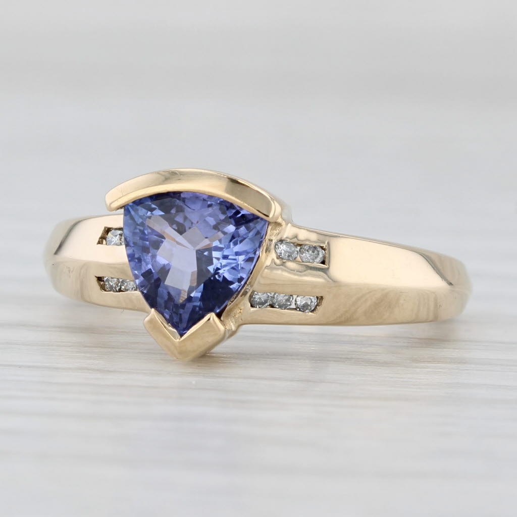 Light Gray 1.03ctw Trillion Tanzanite Diamond Ring 14k Yellow Gold Size 6.25