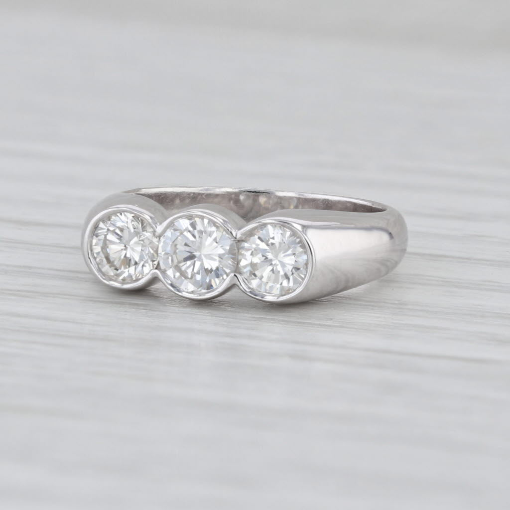 0.91ctw Round Diamond 3-Stone Ring 14k White Gold Size 4.75 Stackable