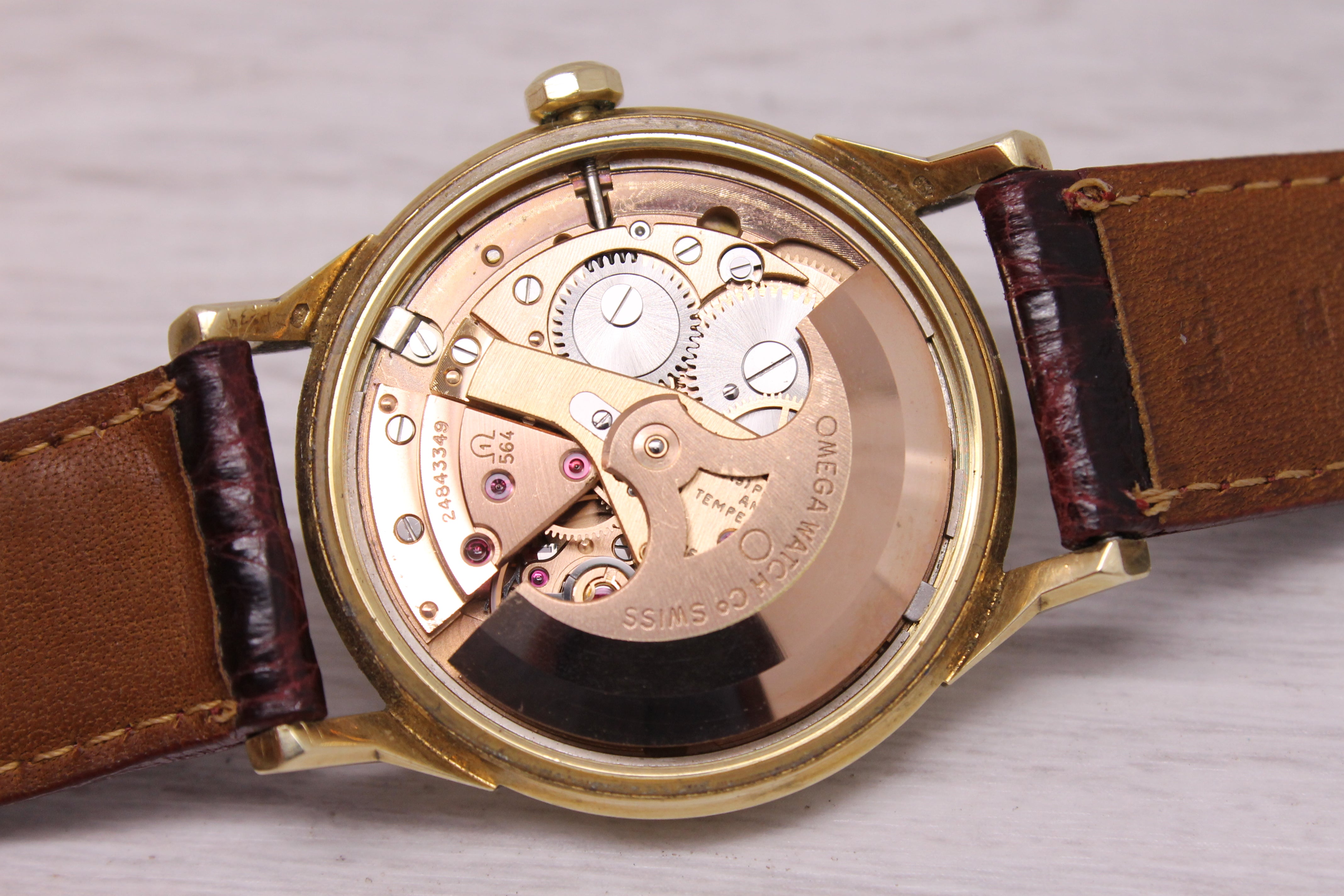 Vintage 1967 Omega Constellation 14k Solid Gold 168.005 Dogleg w/ Tiffany Dial