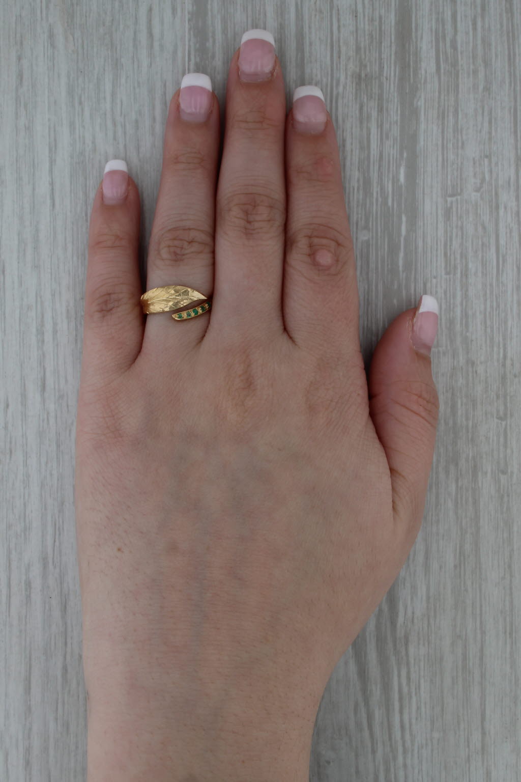 Vintage Coiled Leaf Emerald Ring 800 Gold European Hallmarks Adjustable Sz 6.5