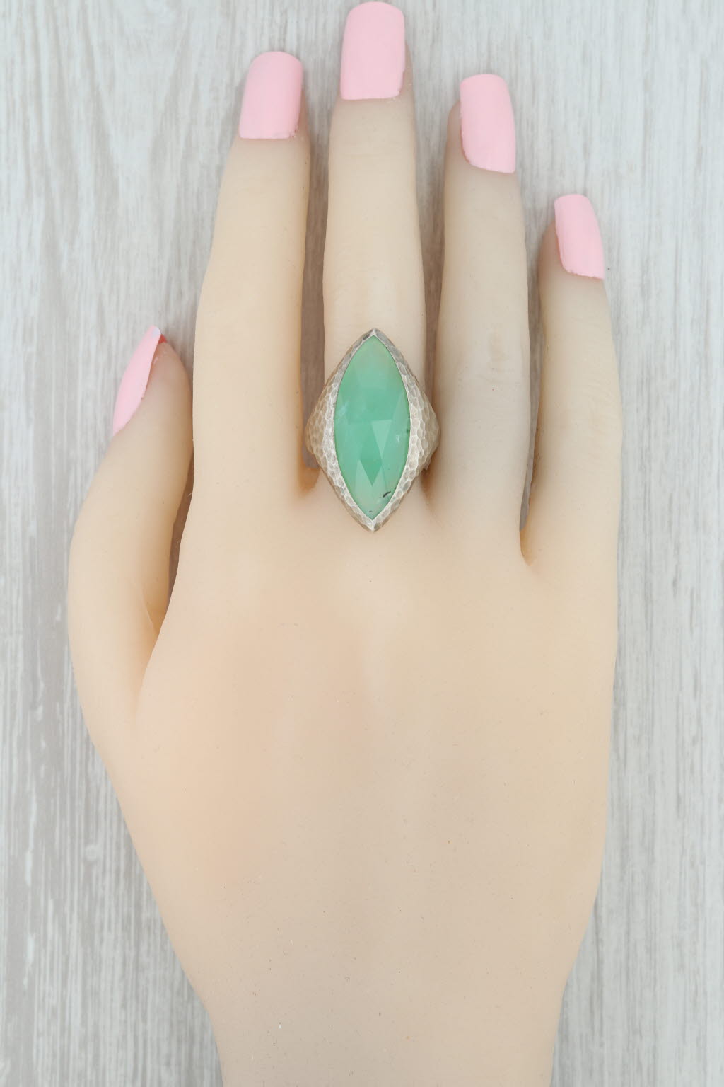 New Nina Nguyen Green Chrysoprase Ring Mekong Sterling Silver Hammered Size 7