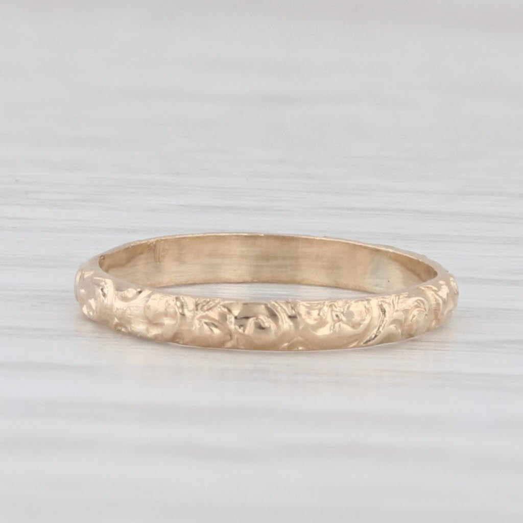 Light Gray Vintage Floral Engraved Baby Ring 10k Yellow Gold Small Size Band BDA