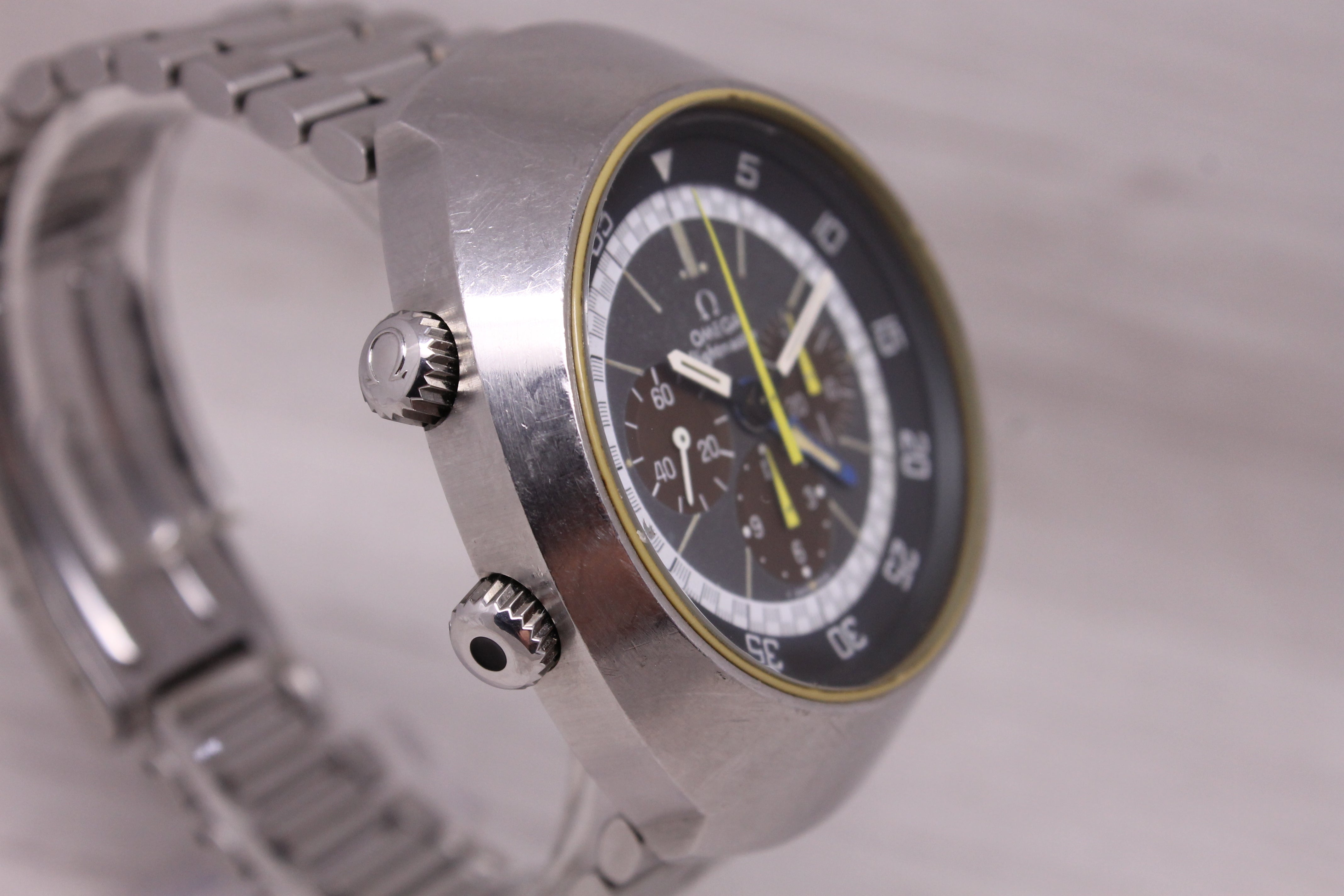 Vintage c.1972 Omega Flightmaster Mens Steel 43mm Chronograph GMT Watch c.911