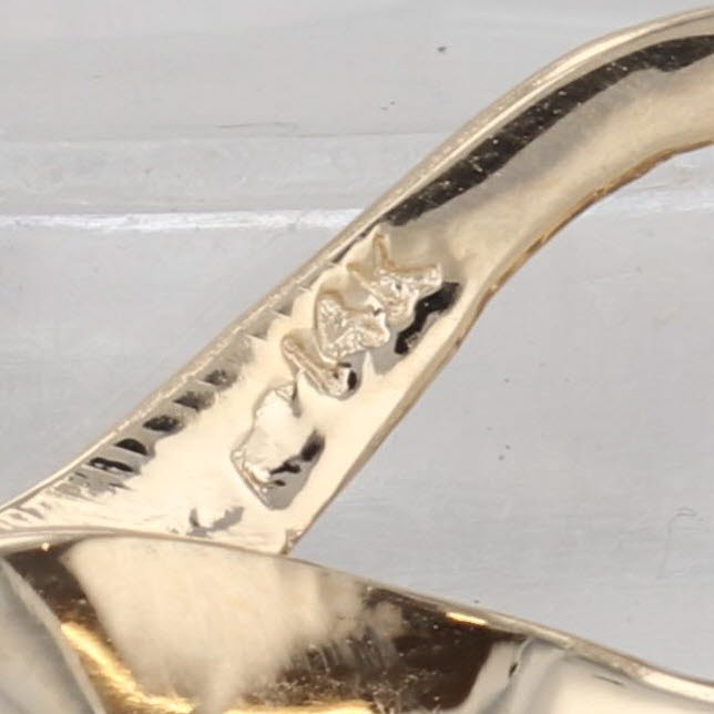 0.48ct Tanzanite Drop Pendant 14k Yellow Gold Oval Solitaire