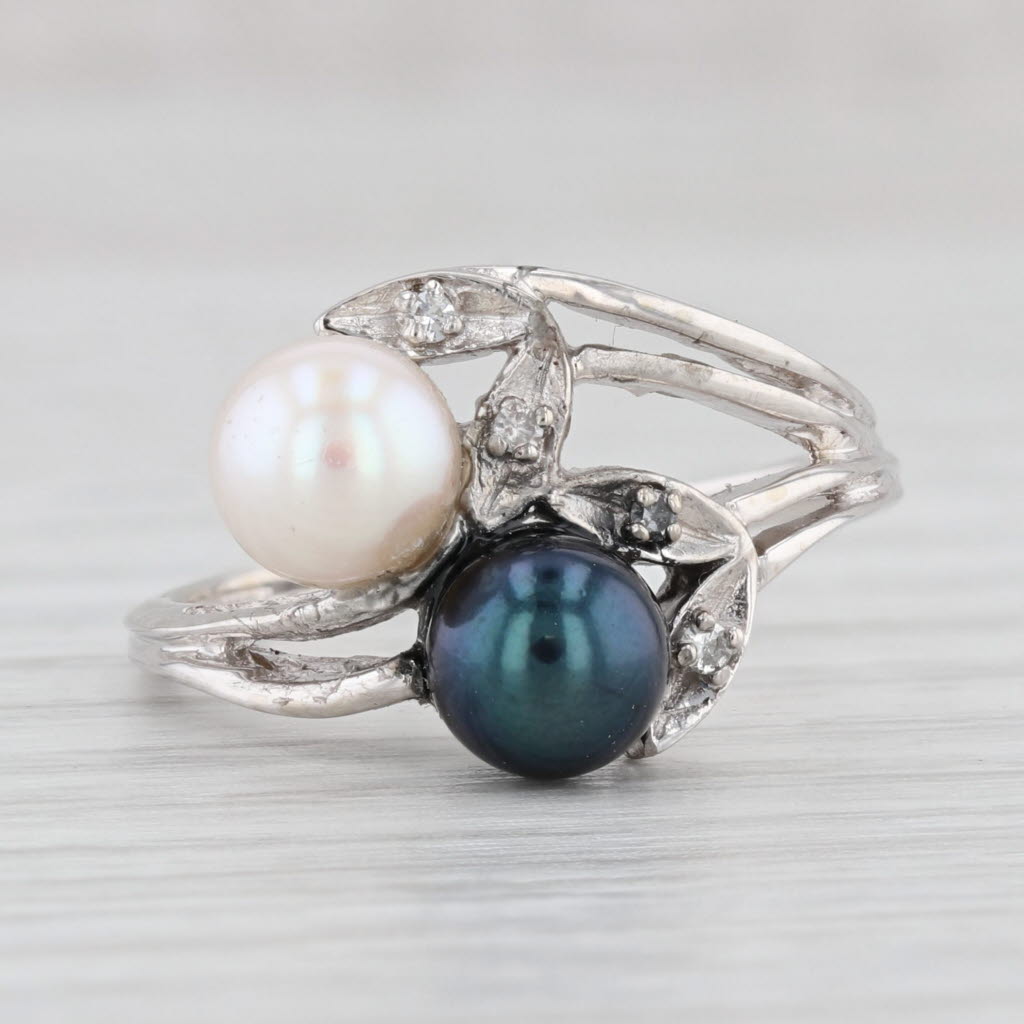 Light Gray Cultured Black White Pearl Bypass Ring 14k White Gold Size 7.5