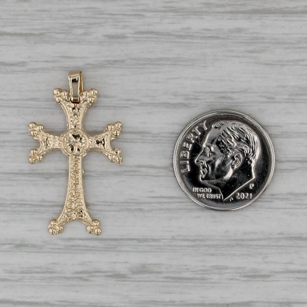 Textured Cross Pendant 14k Yellow Gold Flower Center