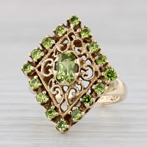 Light Gray 0.50ctw Peridot Glass Cocktail Ring 14k Yellow Gold Size 6 Vintage Style