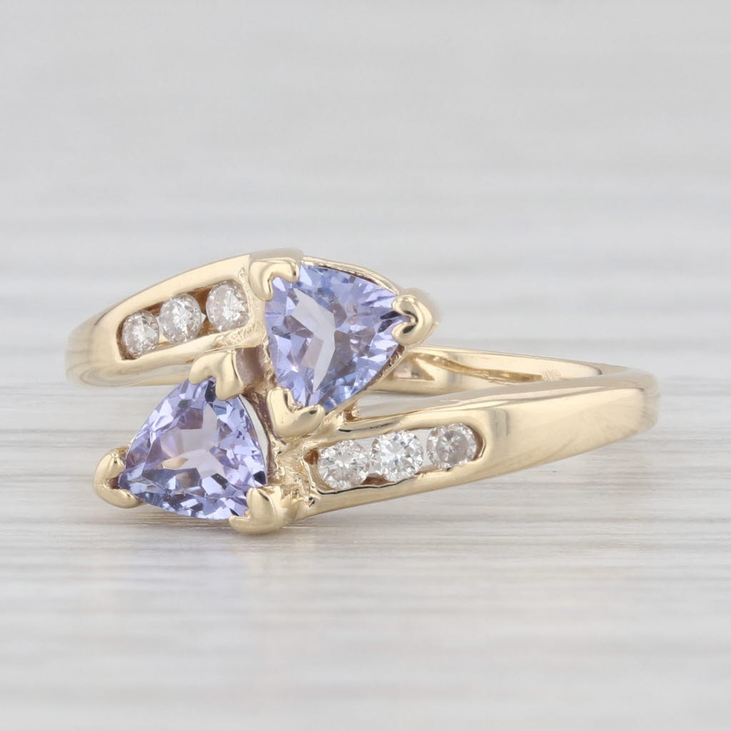 Light Gray 0.59ctw Tanzanite Diamond Bypass Ring 10k Yellow Gold Size 5.25