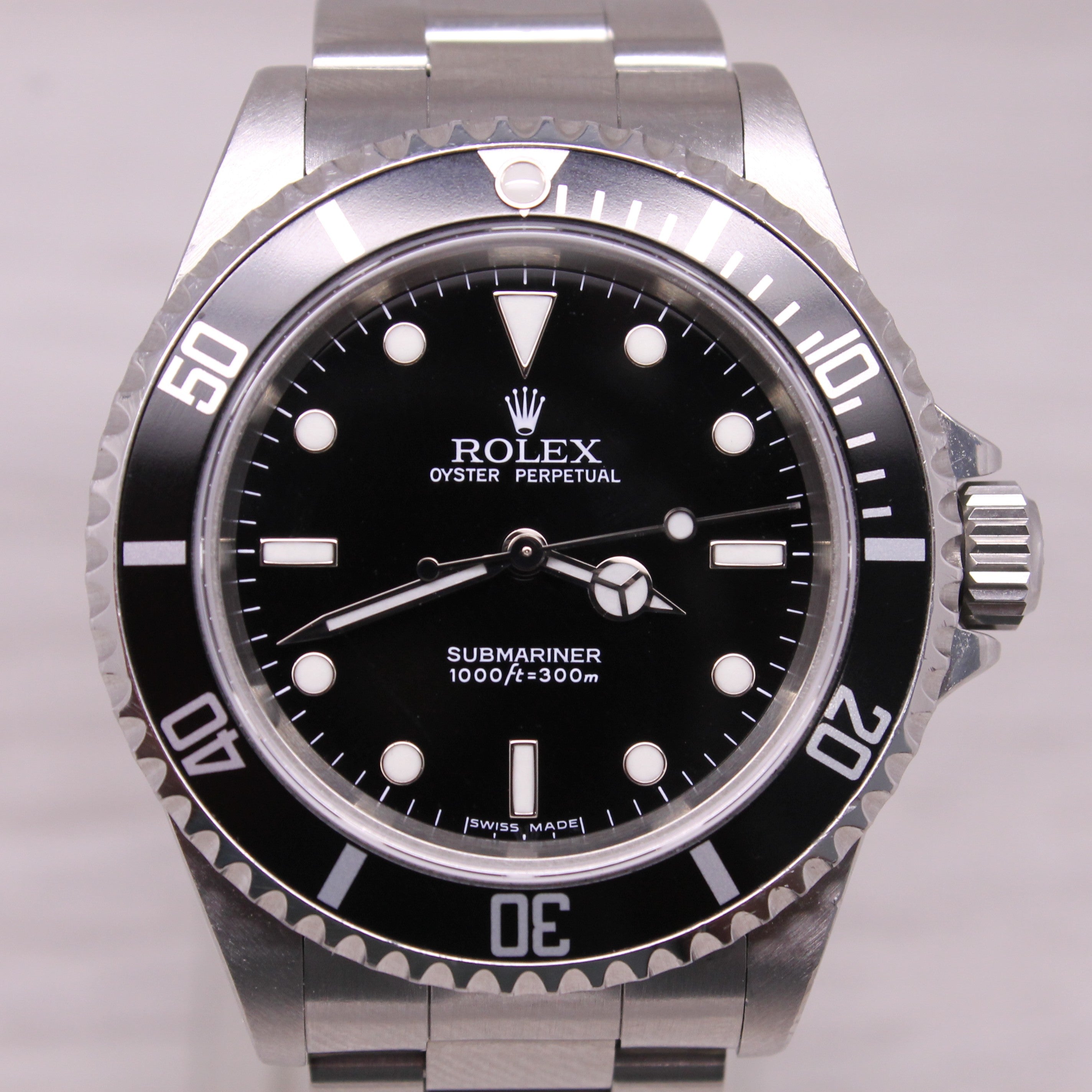 Rolex Submariner 14060M Men 40mm Steel Automatic Divers Watch Box Papers No Date